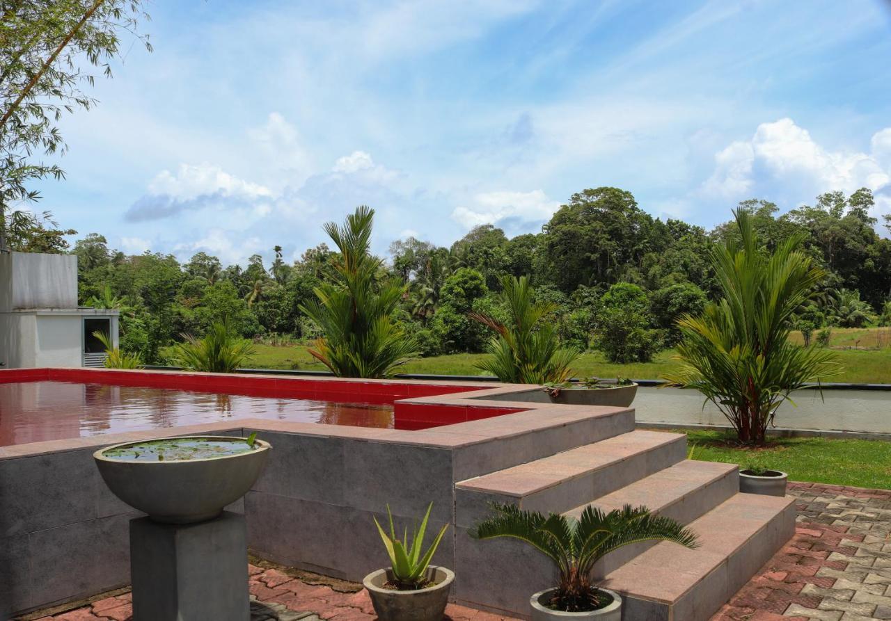 Villa Red Pool Hikkaduwa Exterior photo